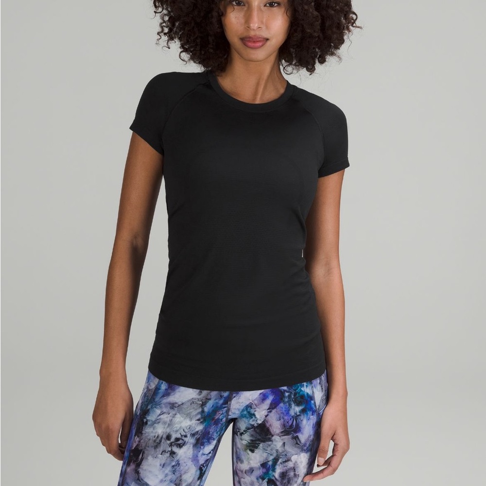 Lululemon Swiftly Tech Short-Sleeve